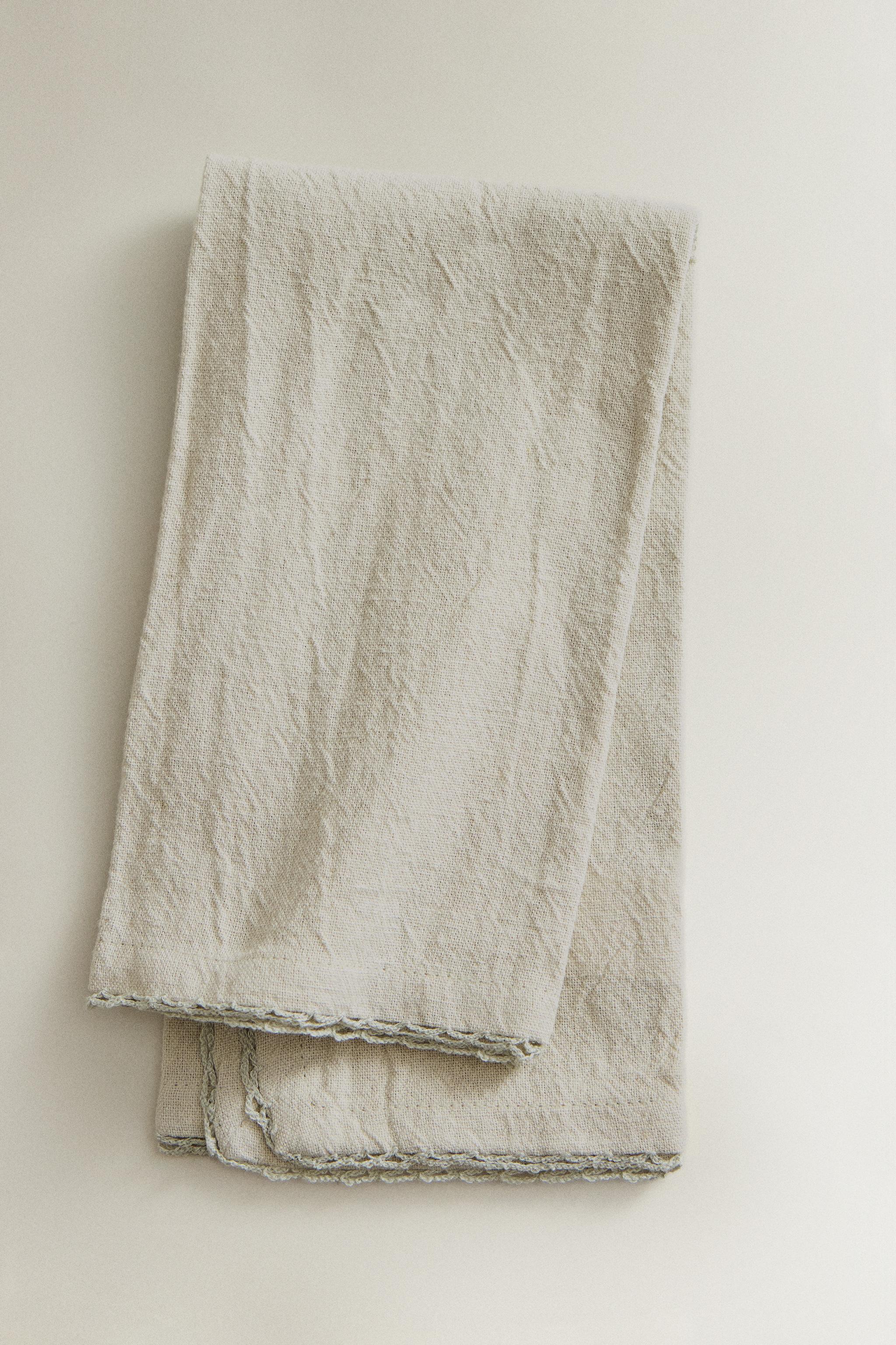 SET OF YARN-DYED NAPKINS WITH PICOT DETAIL (SET OF 2)